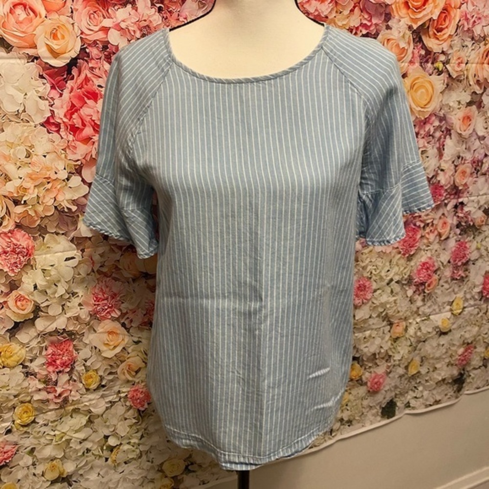 1250°C Women’s top size Small